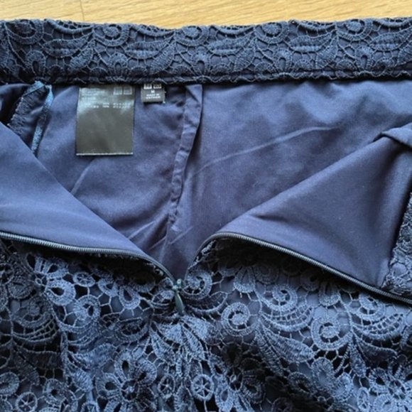 Uniqlo NAVY BLUE LACE Knee Length PENCIL SKIRT Small - Picture 7 of 14